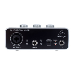 Behringer U-Phoria UM2