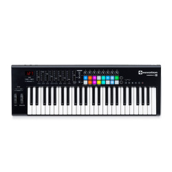 Novation Launchkey 49 MKII کارکرده