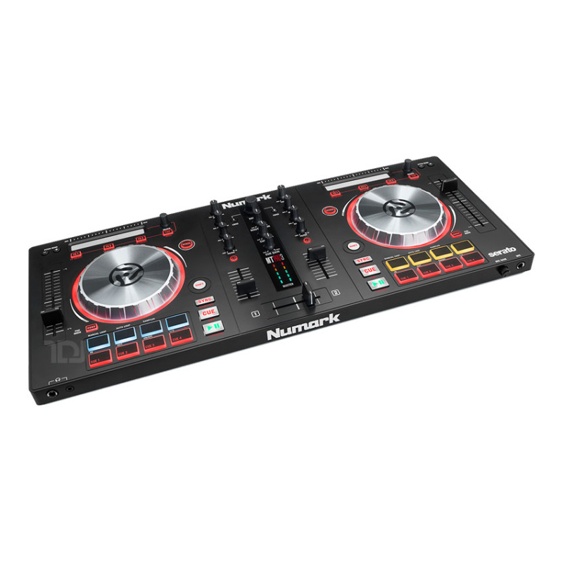 Numark Mixtrack Pro 3