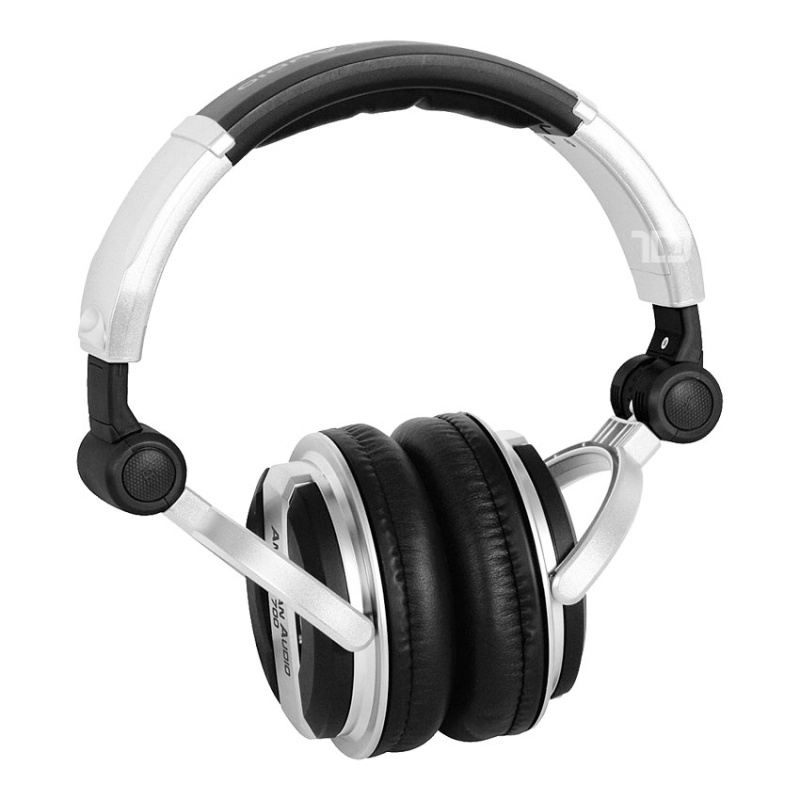 American Audio Hp700