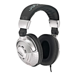 Behringer HPS 3000