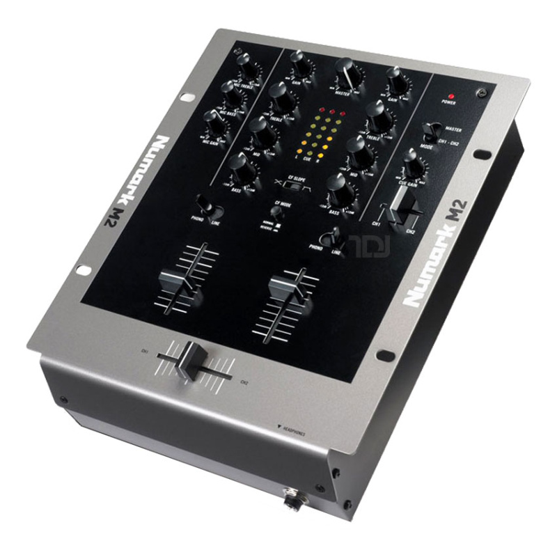 Numark M22